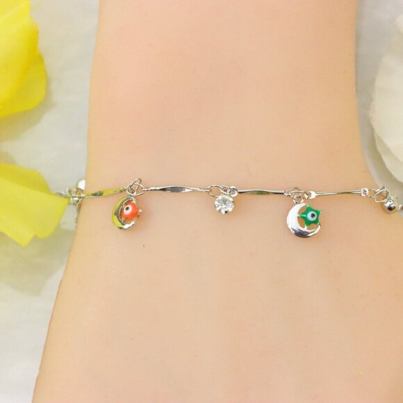 Minimalist Bracelet, Sleek & Modern Design, Women’s Fashion, YC110149-B - Picture 6 of 10